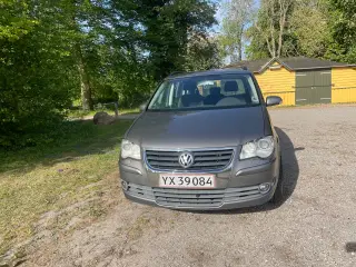 Touran 2.0 tdi aut