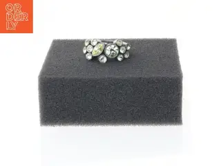 Vintage ring med sten (str. 53)