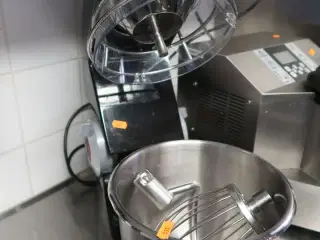 Røremaskine TEDDY 5 L sort Varimixer (Brugt)