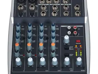 Lille Behringer mixerpult