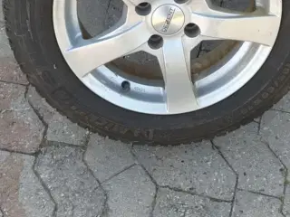 Dæk med fælge