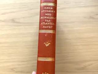 Med "Monsunen" paa Atlanterhavet by Knud Andersen