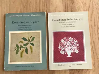 Korsstingsarbejder I og II  af Gerda Bengtsson