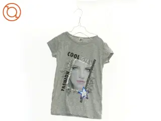 T-Shirt (str. 140 cm)