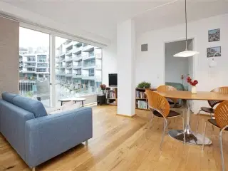 Moderne lejlighed i prisbelønnet byggeri, København S, København