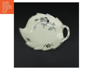 Porcelæn fad med sort rose mønster fra KPM (str. 29x22 cm)