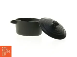 Sort støbejernsgryde med låg (str. Ø. 11,5 cm. længde, 14,5 cm)