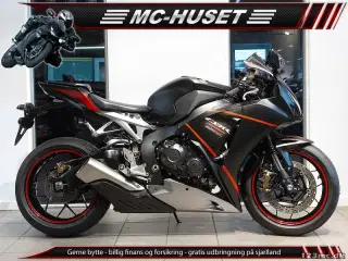 Honda CBR 1000 RR Fireblade