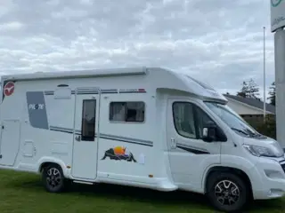 Pilote P 696 D Évidence