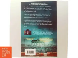 Kvinden bag muren af Mandy Robotham fra HarperCollins