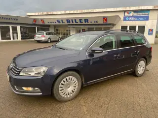 VW Passat 2,0 TDi 140 Comfortline Variant BMT