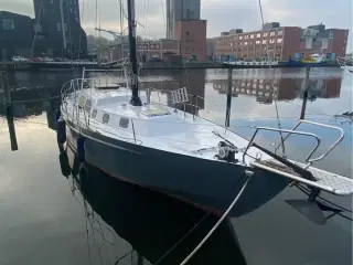 Sejlbåd eller studiebolig på vandet midt i Odense.