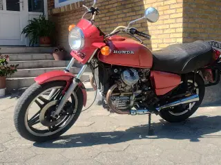 Honda cx 500