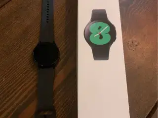 Samsung Galaxy Watch 4