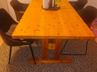 Træbord 