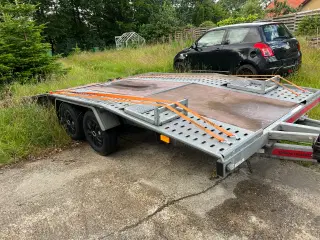 Auto trailer 2700 kg total helt nysynet 