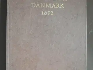 en beskrivelse af danmark som det var i året 1692,
