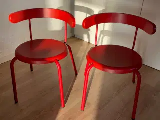 IKEA Yngvar. 2 stk. i rød. 