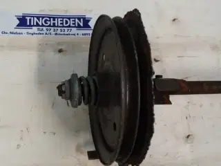 Dronningborg D4500 Aksel med remskive