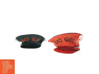 udklædning lak Hatte med bad boy og bad Girl. Perfekt til nytårsaften