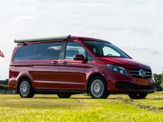 2021 - Mercedes Marcopolo / Viano V220
