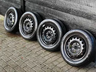 Sommerdæk på stålfælge 