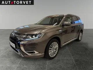 Mitsubishi Outlander 2,4 PHEV Intense CVT 4WD