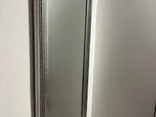 Antik spejl med sølvramme 