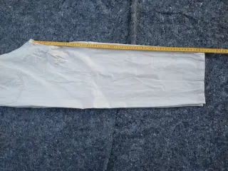 Ross River, hvid, str. 34