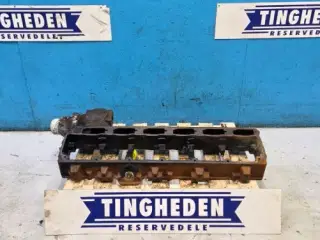 John Deere 6090HZ003 Dæksel DZ106792