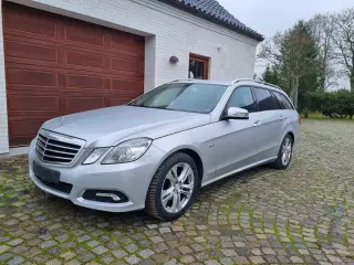 Mercedes E 200 CGI