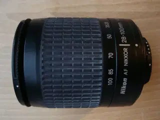 Nikon AF G 28-100mm f/3,5 - 5,6