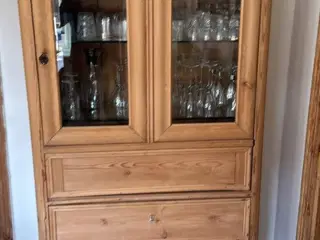 Skab