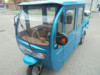 Kabine scooter med lad