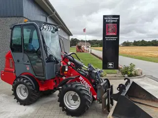 Bernards W1650C