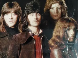 Badfinger - Straight up 