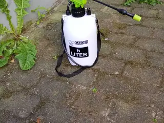 Sprøjte og en greb 