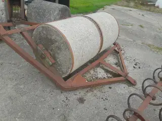 Tromle i Cement 