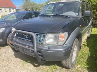 Toyota Land cruiser GXL90 