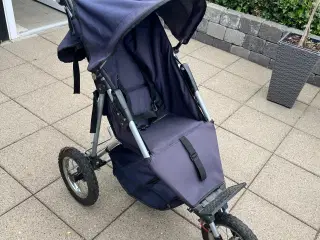 Klapvogn stabil og meget nemt at håndtere 