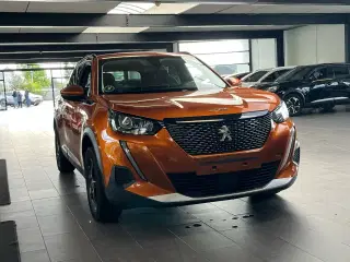 Peugeot 2008 1,2 PureTech 130 Allure Tour