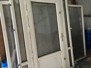 Dør og vindue i plast