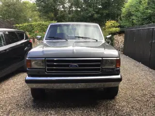 Ford f 250 xlt  diesel 4x4 afgift betalt på plader