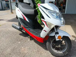 VGA knallert 30