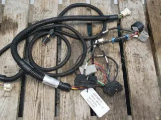 Case 8010 Ledningsnet 84194266