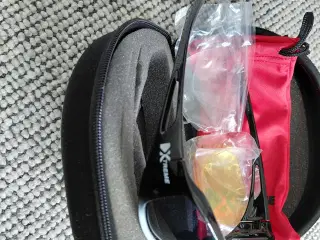 Blandet cykeltøj/sko/briller