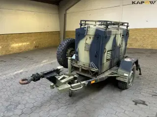 - - - Militær diesel generator