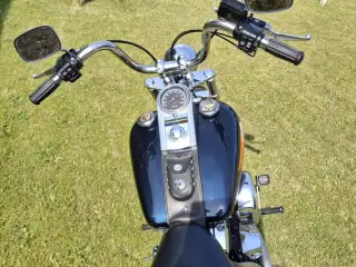 Harley Davidson FXST Softail Costum årg. 95