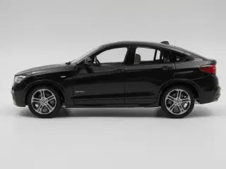2014 BMW X4 F26 1:18  
