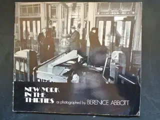 new york in the thirties as photographed by bereni
